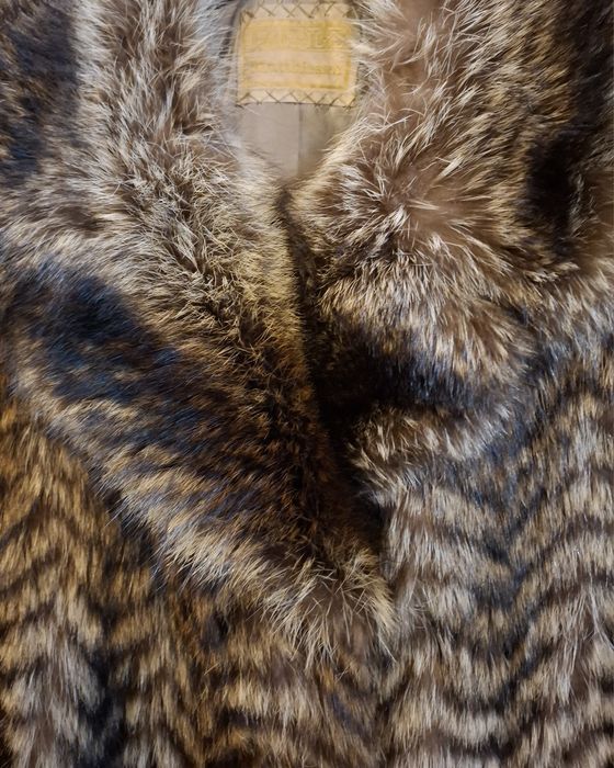 Palton elegant blana naturala