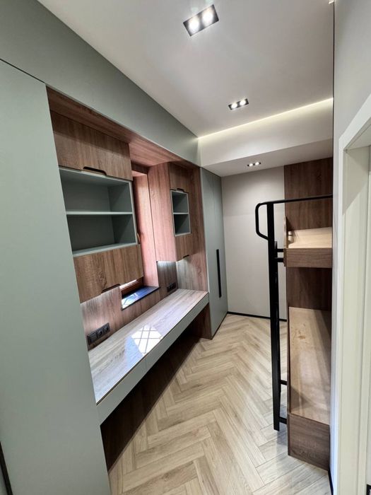 Продаётся квартира 3 ком/ 75м2/ 1 эт. Яшнабадский район.