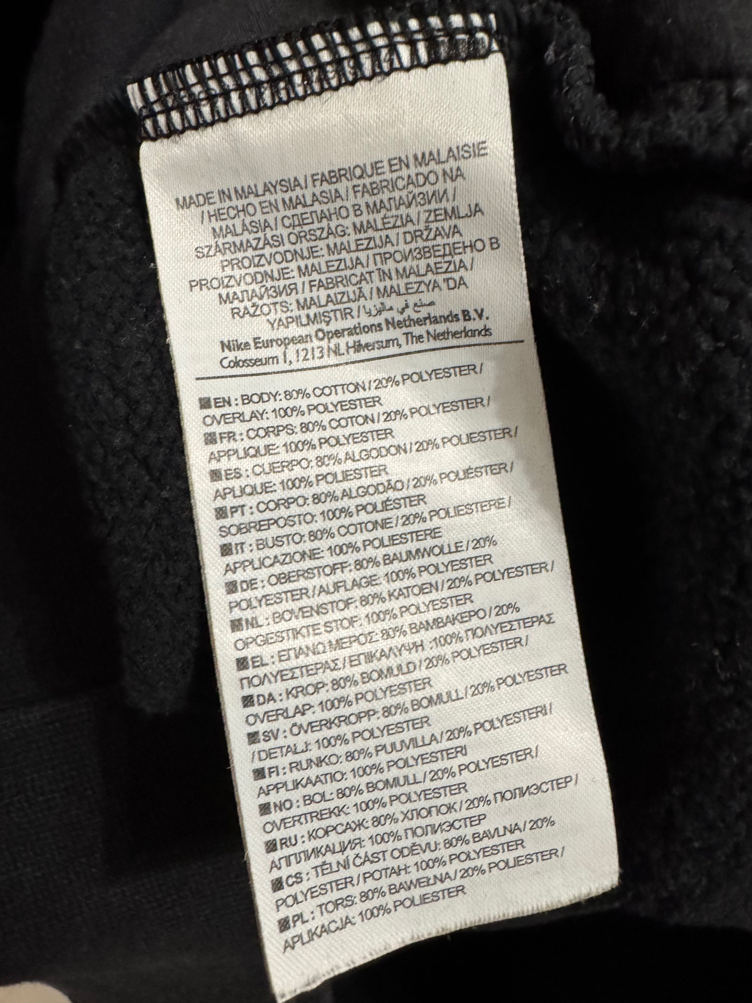 Jordan Essentials Men s Fleece Pullover Hoodie.