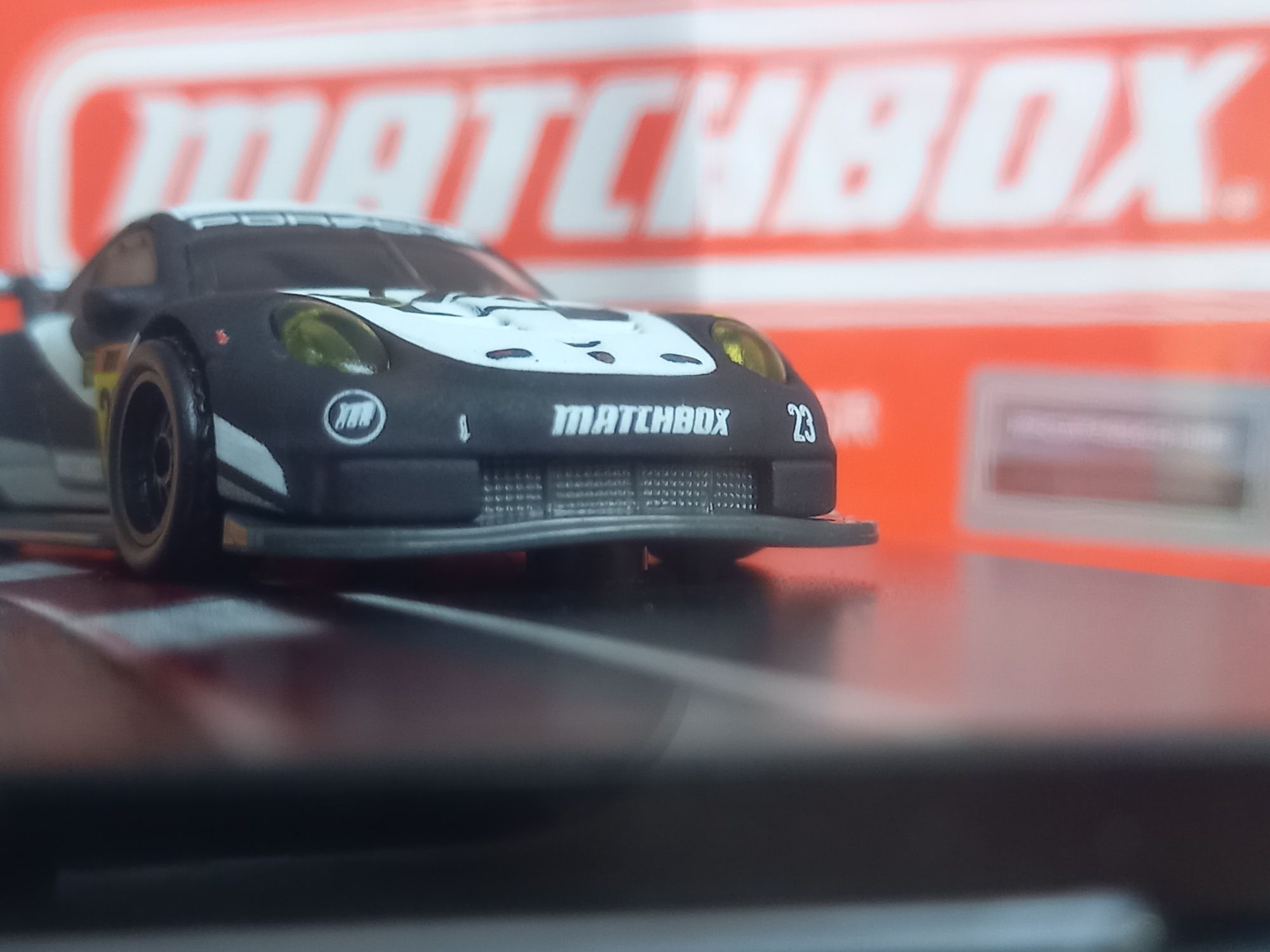 Порше 911 RSR - Мачбокс - количка 1:64