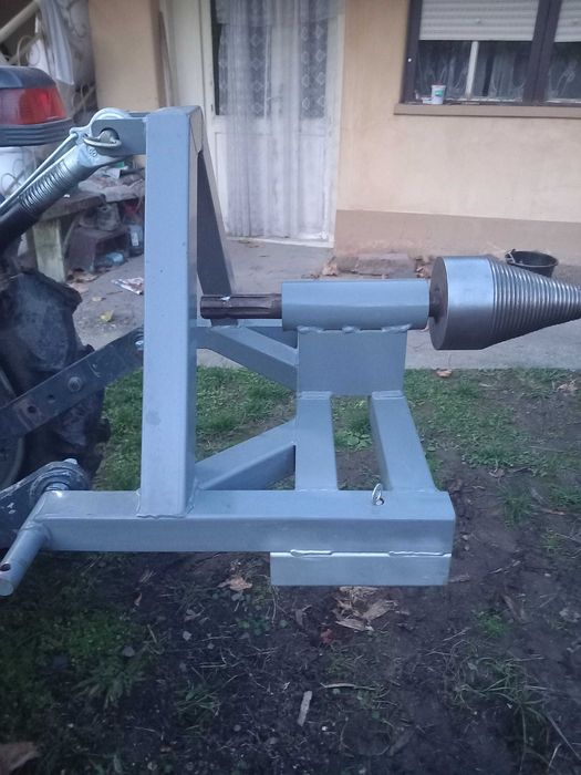 Vand despicator/crepator lemne cu con