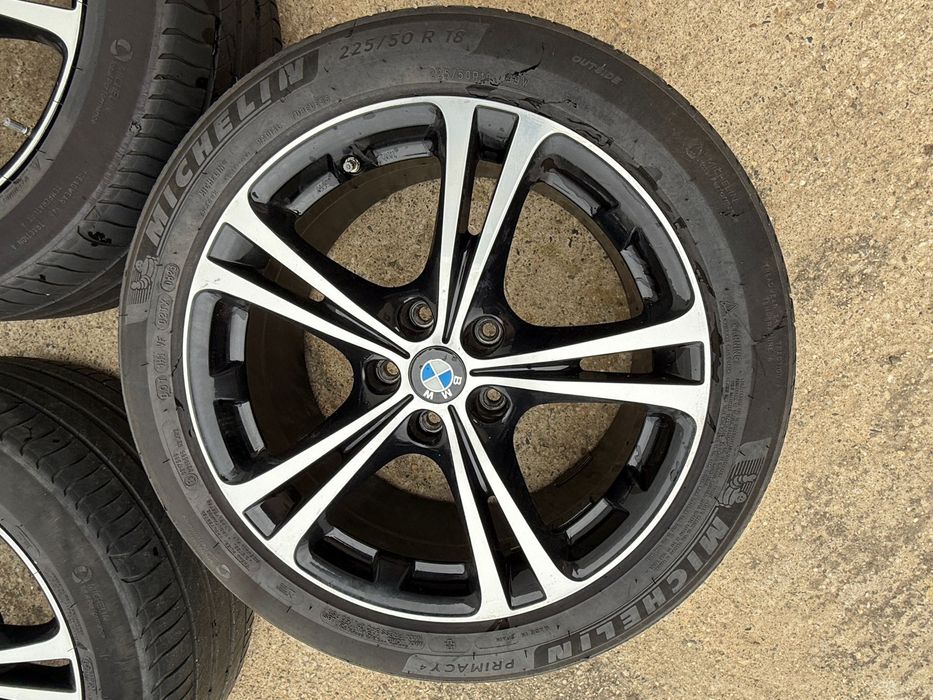 Jante Bmw Serie 3 4 5/225 50 18/Michelin/Dot 23/BI color