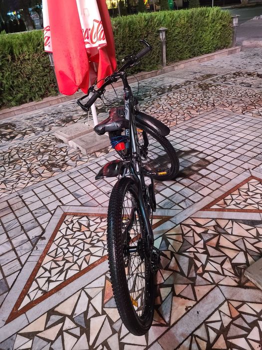 Veloseped madele Cross ramasi 28 holati yahshi yurishlari tez