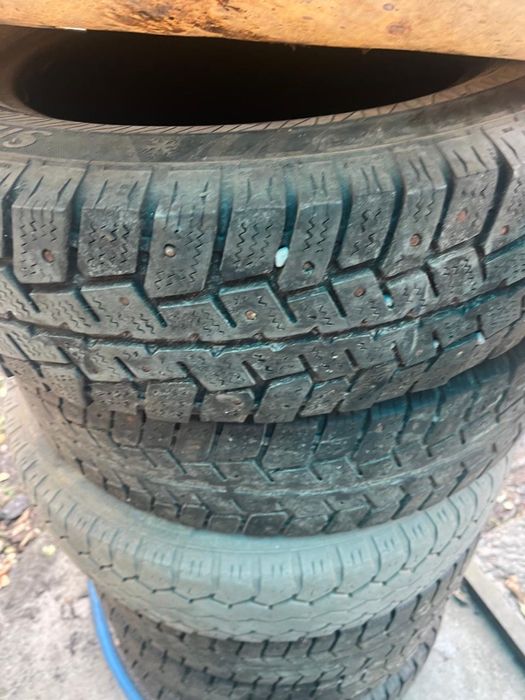 Резина зимняя. Газель.