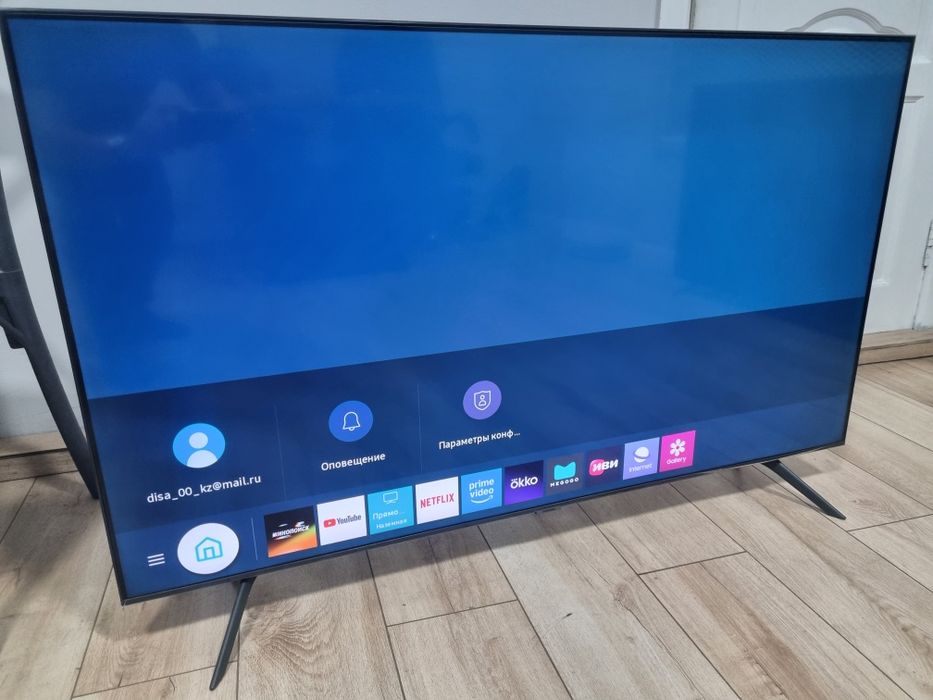 Продам новый огромный телевизор Самсунг 55D 148см Смарт