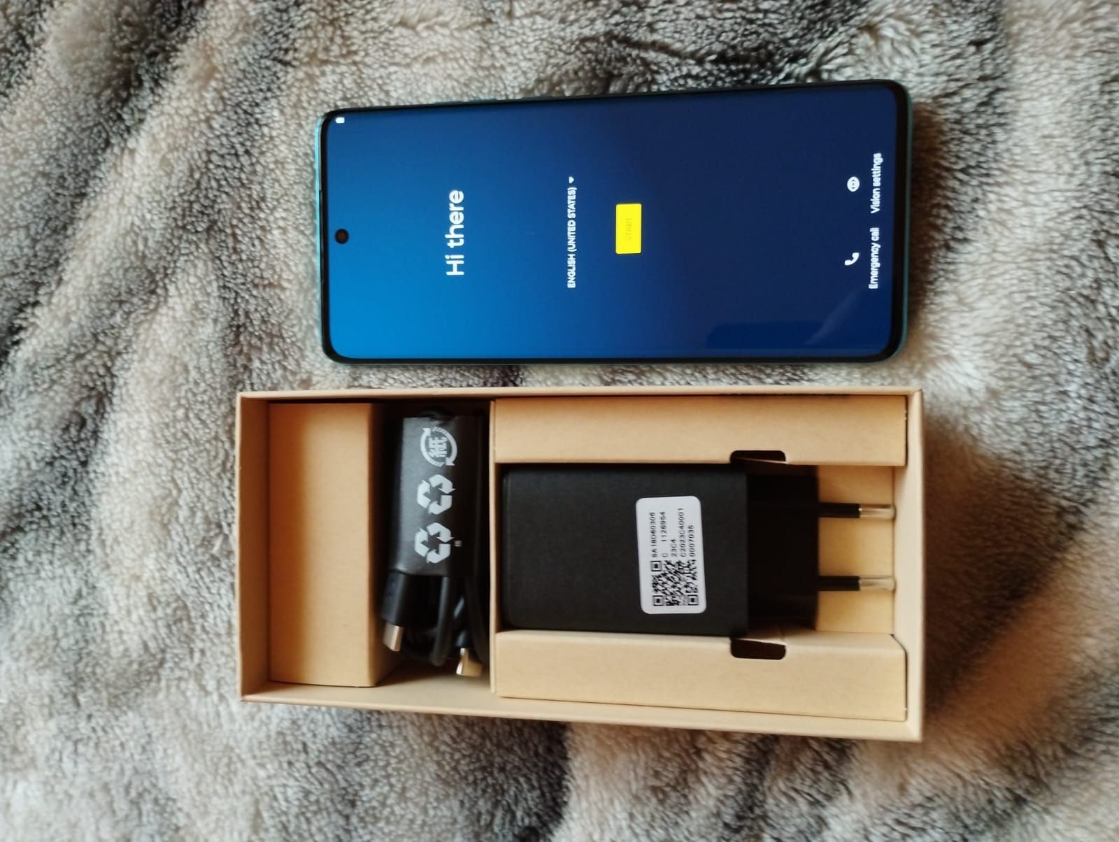 Motorola edge 40 Neo 12GB RAM Asigurare Inclusă