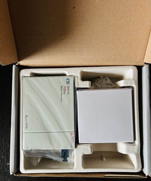 Vand Media Convertor Nou CTC