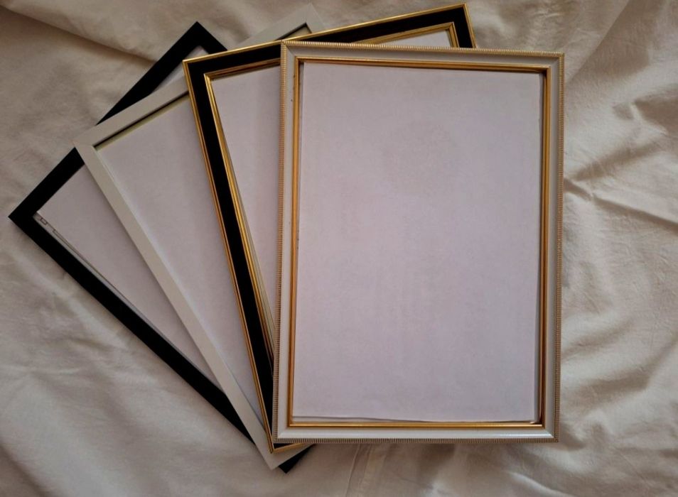 Продам рамки А4, б/у, в отличном состоянии.