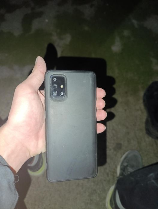Samsung A71 4G..