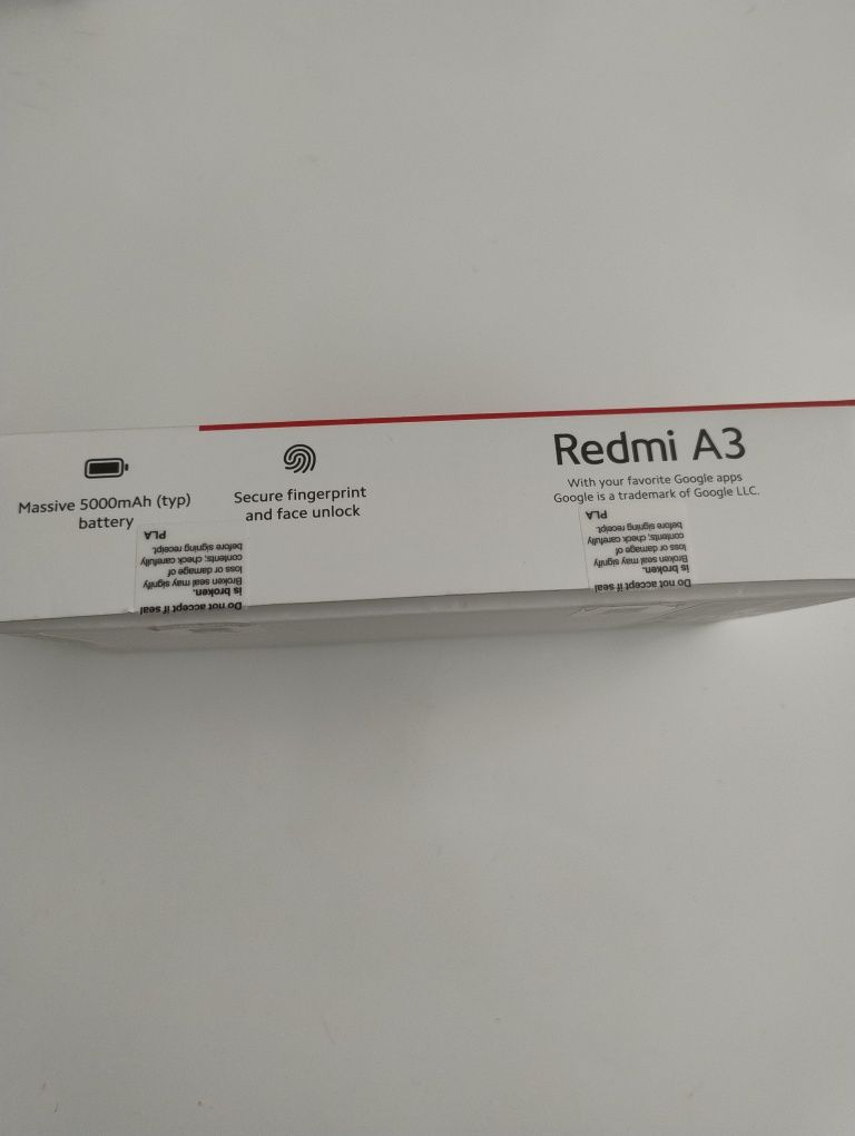 Продавам телефон Redmi A3 с гаранция