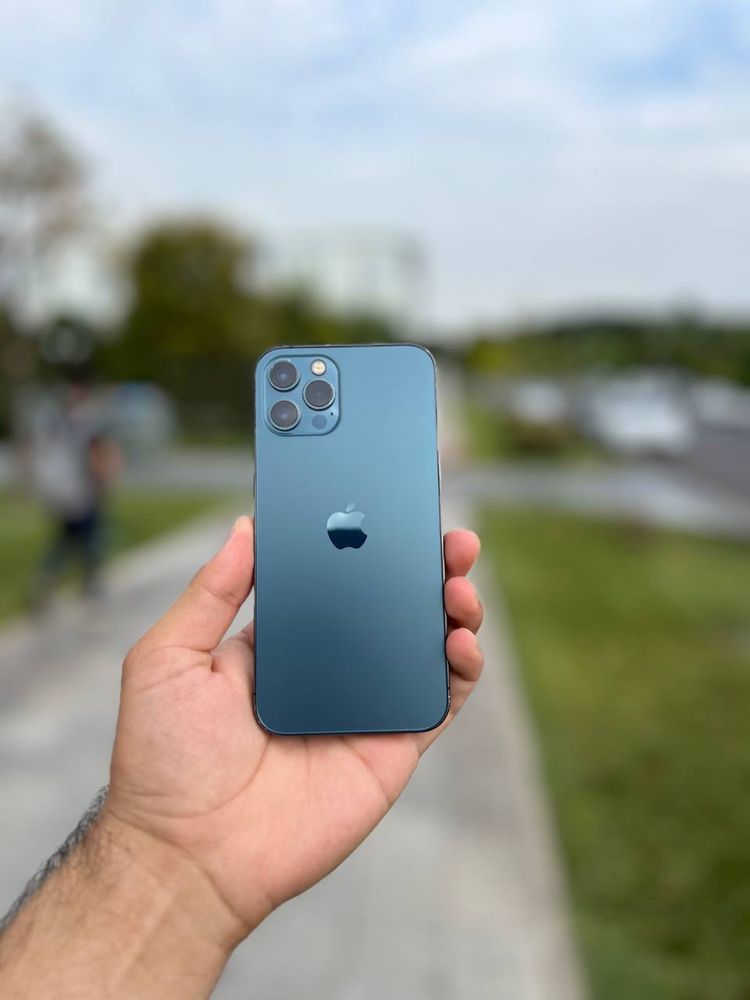 Iphone 12 Pro. Srochna sotiladi