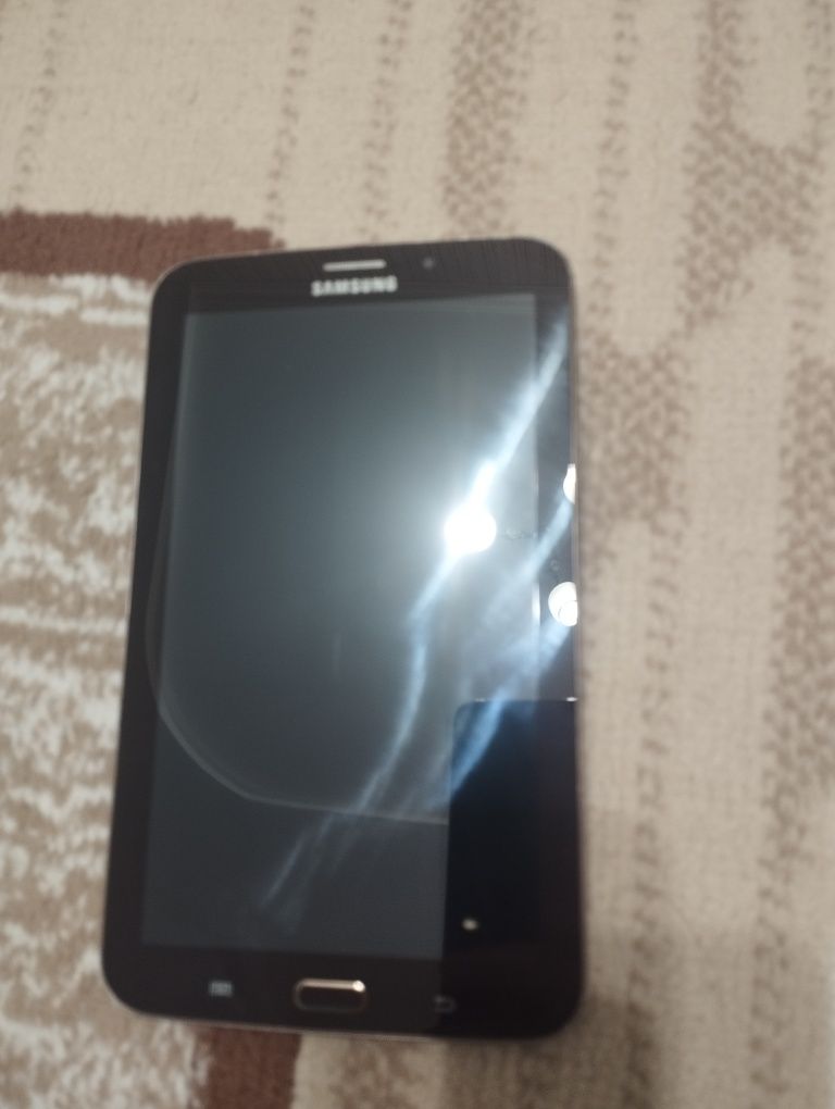 Продам Samsung galaxy tab3 на запчасти