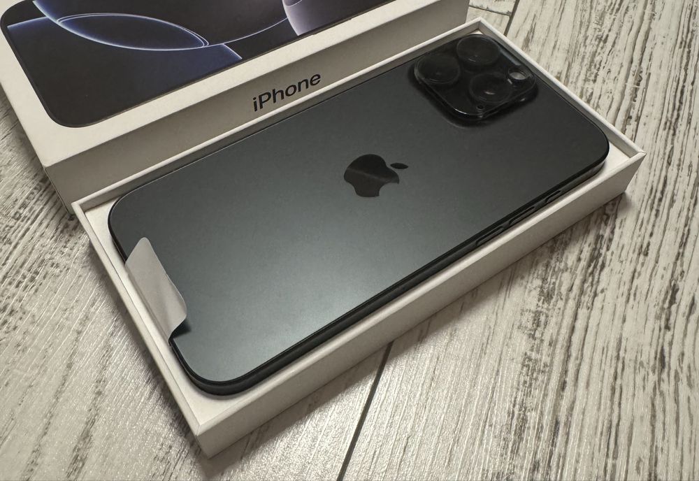 КАТО НОВ Iphone 16 Pro Max 256GB 5G 24м. ГАРАНЦИЯ ПОДАРЪК