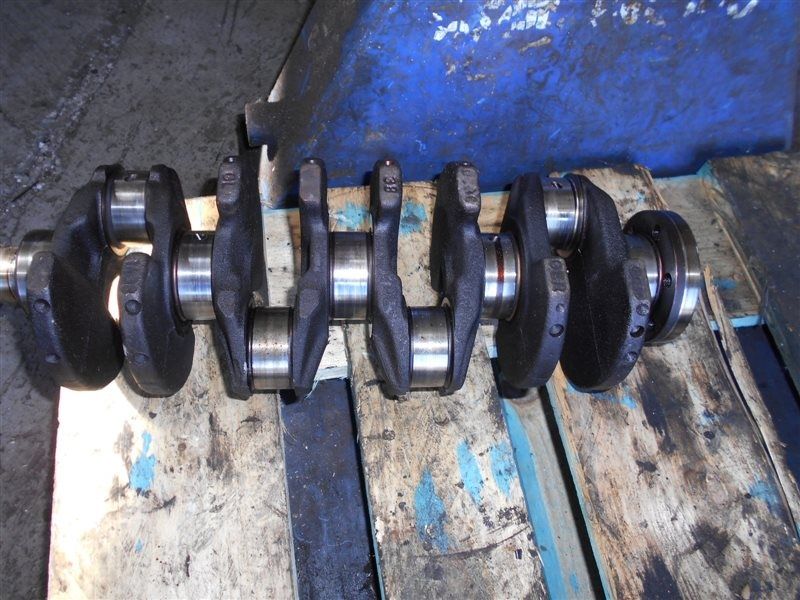 Коленвал ауди 80 б4 2.0