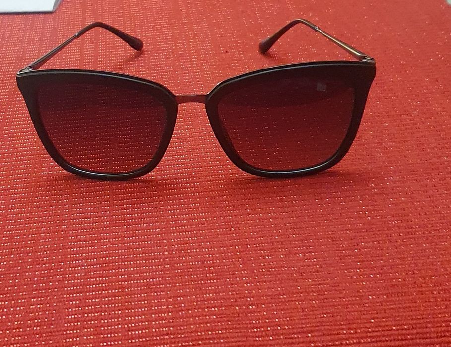 Ochelari soare Avanglion