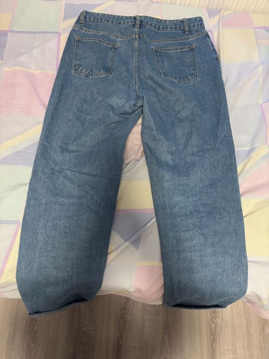 Дълги скъсани дънки