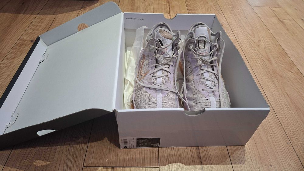 Маратонки Nike Air Zoom GT Jump 2