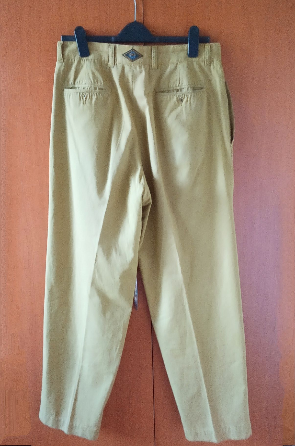 Pantaloni Hugo Boss