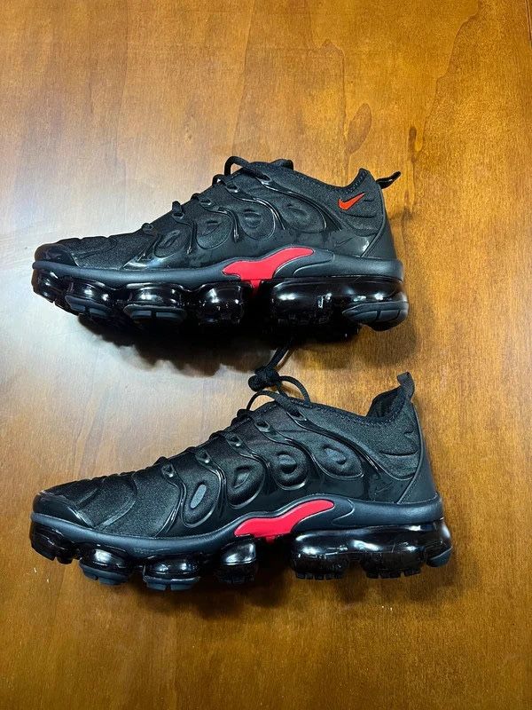 Nike Air Vapormax 42 noi/new