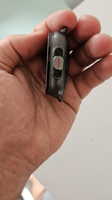 Smartwatch 2in1 cu Căștin2025