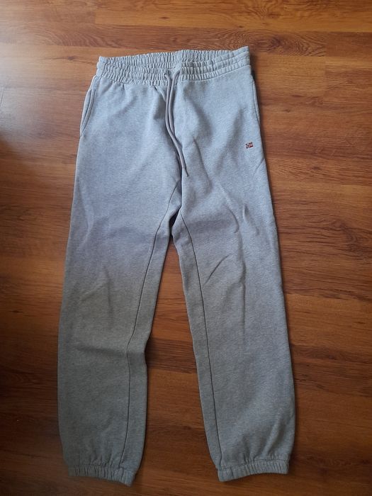 Napapijri - Nike мъжки долнища S размер.