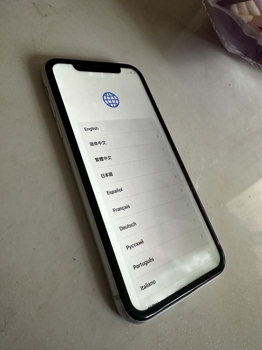 Като нов Iphone xr 128GB може и бартер