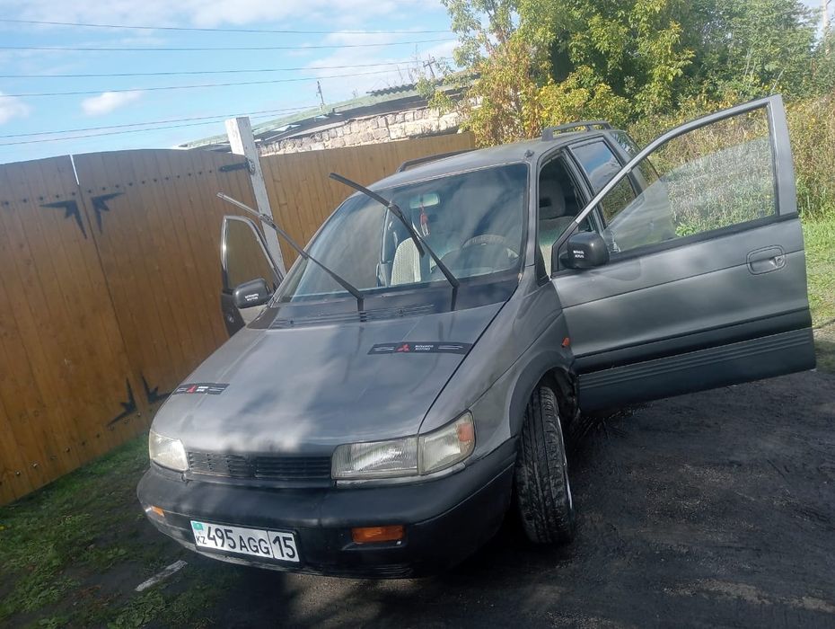 Срочно продам !Mitsubishi space wagon