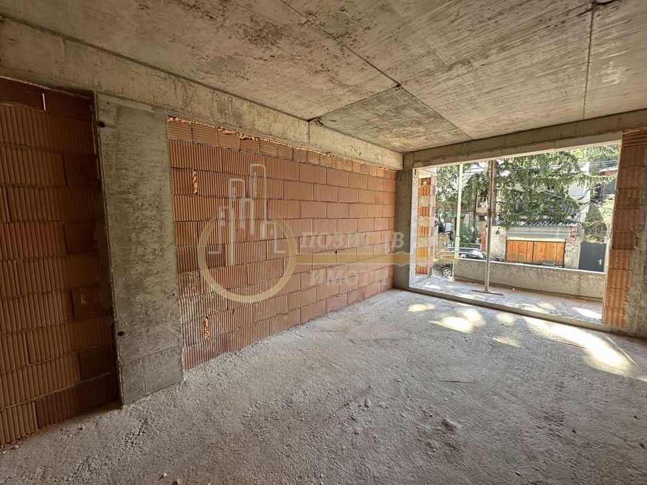 Продава се Тристаен апартамент в София, Бояна - 114 кв.м за 1989 €/кв.м - Снимка #4