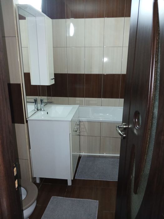 Apartament de inchiriat