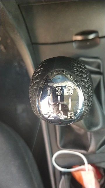 Nuca pentru schimbatorul de viteze mazda 3