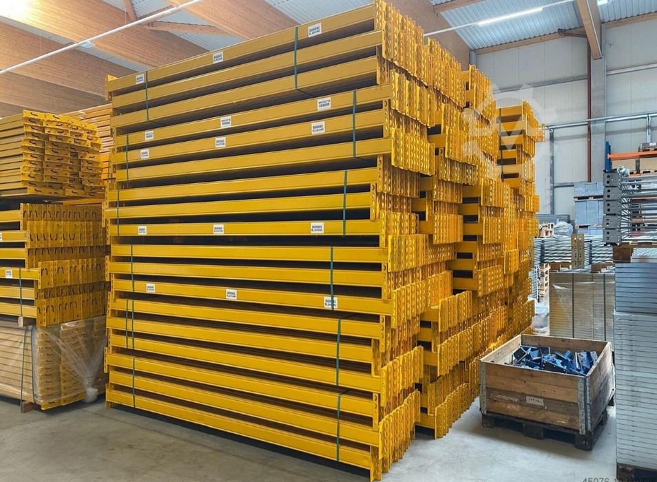 Rafturi metalice industriale