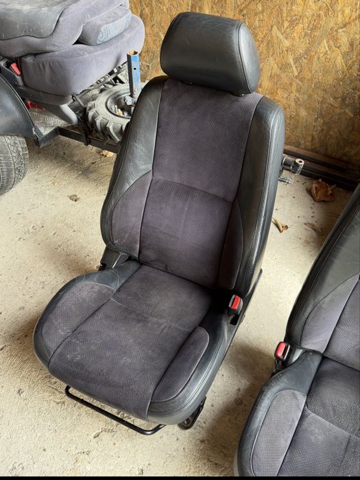 Салон от lexus is200 с подгрев и ел шофьорска седалка