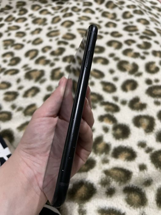 Айфон XR в хорошем состоянии