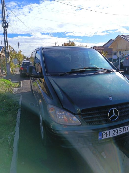 Vând schimb Mercedes vito