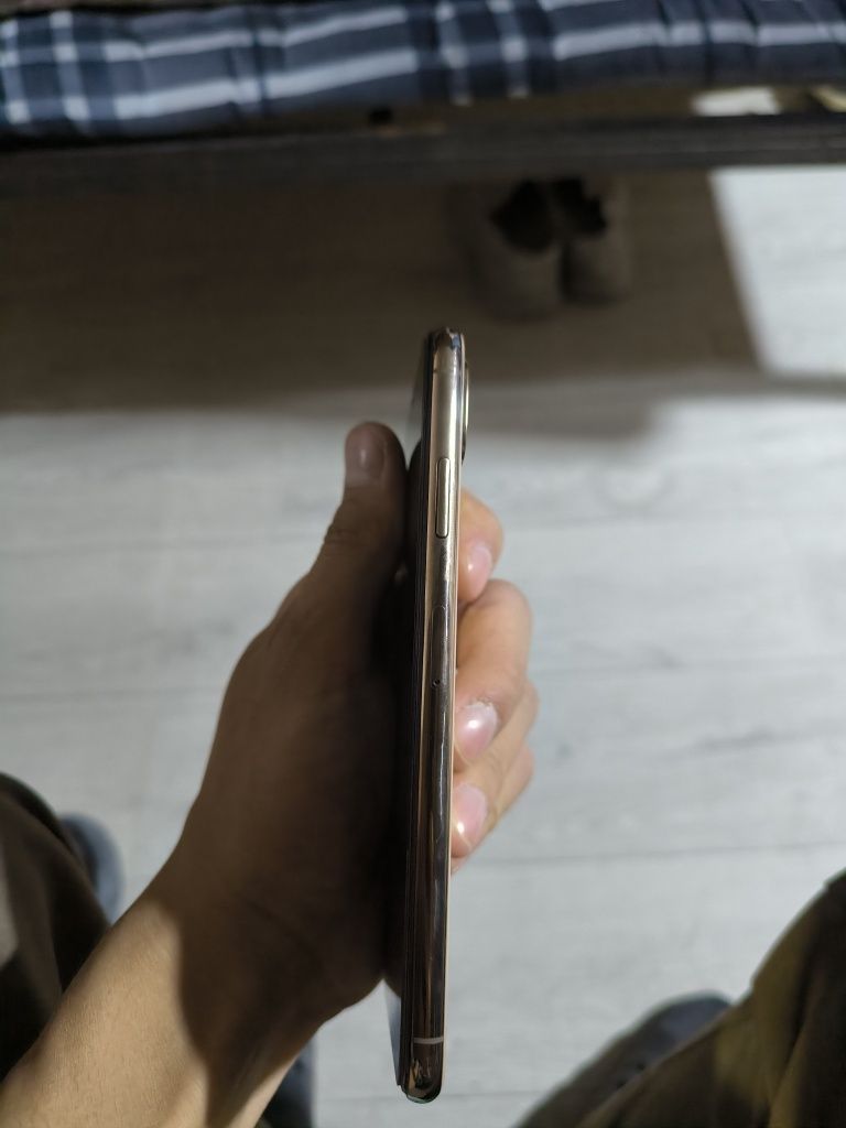 IPhone xs max 64 gb