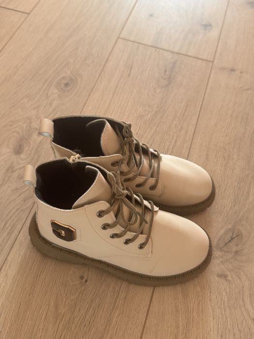 Ботинки демисезонные для девочки