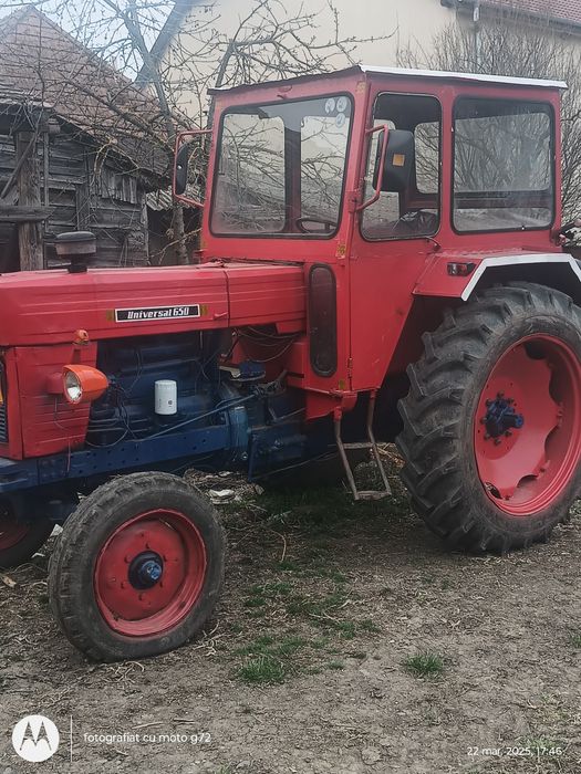 Tractor universal 650