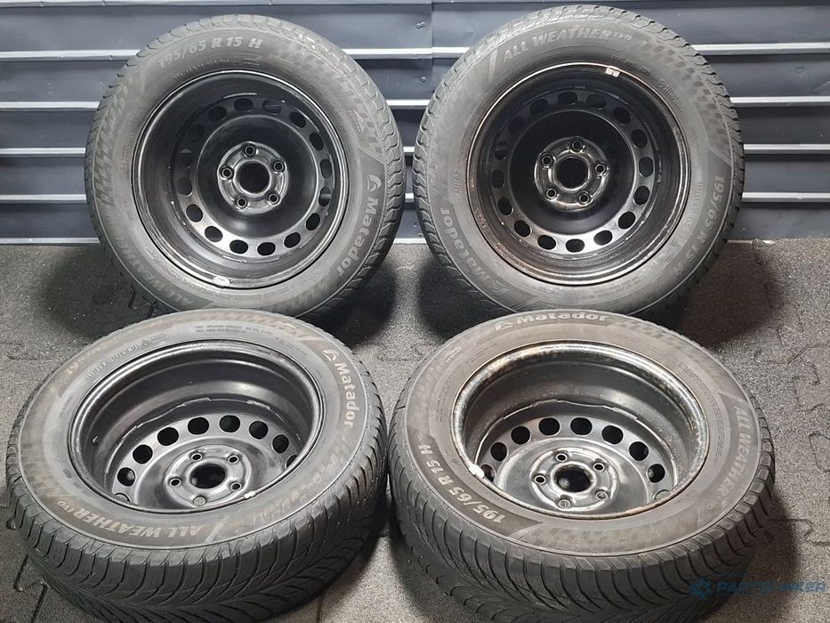 Jante de otel cu cauciucuri iarna 195/65 R15 VOLKSWAGEN CADDY IV Estate SAB, SAJ 2015 - 2020 2K0601027B