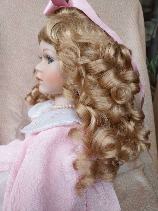 Порцеланова кукла Сузана (268) от AlberonCollection лимитирано издание