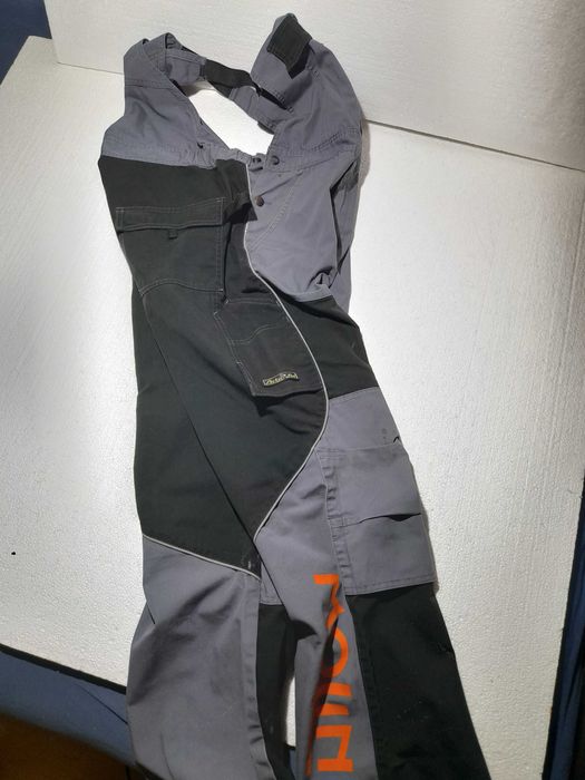 Pantaloni cu bretele marca  Arte fix Germany nr 52