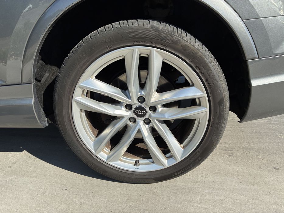 Jante audi q7 R21 anvelope 285/40/21 dot 2022