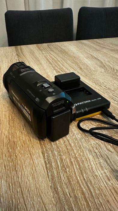Panasonic HC-V750 ca NOUA Full HD camera video Leica Dicomar foto