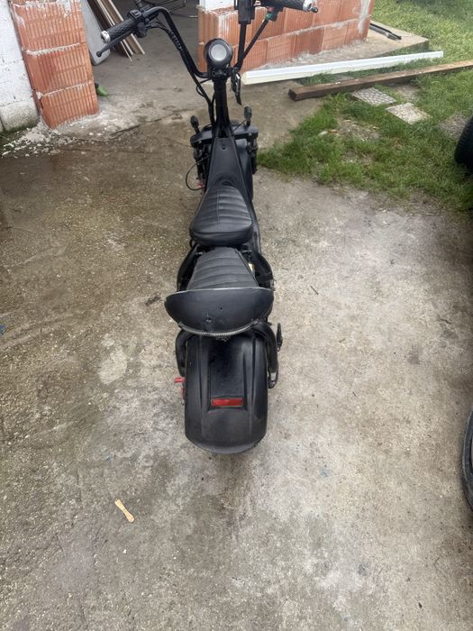 Мотор на ток тип чопър със нова батерия