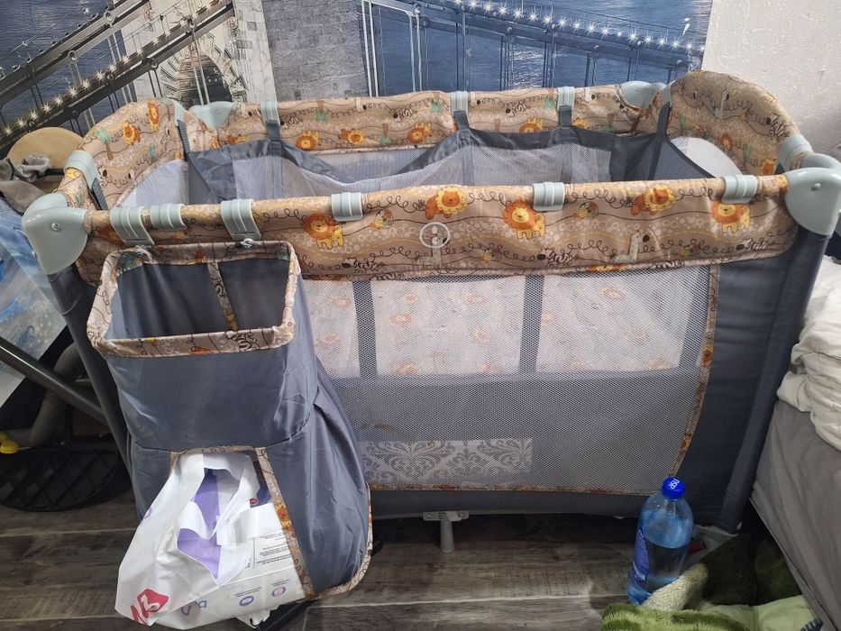 Продам детскую кроватку