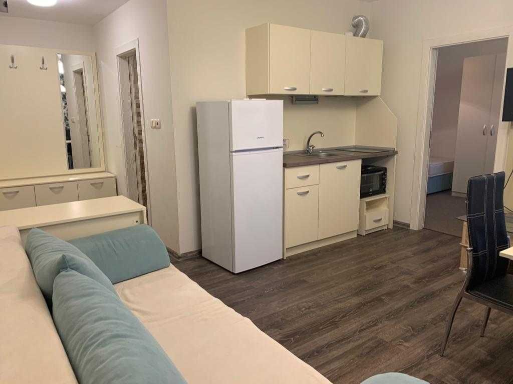 Продава се Тристаен апартамент в к.к. Слънчев бряг - 60 кв.м за 1417 €/кв.м - Снимка #2