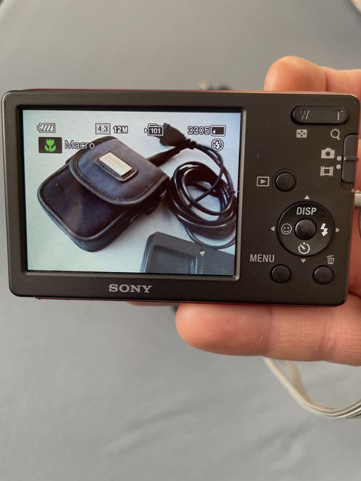 Aparat Foto Digital SONY Cyber-Shot 12.1MP 5x Zoom, 16GB Senzor CCD