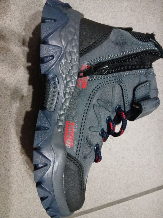 Топли детски  боти за момчета или момиче