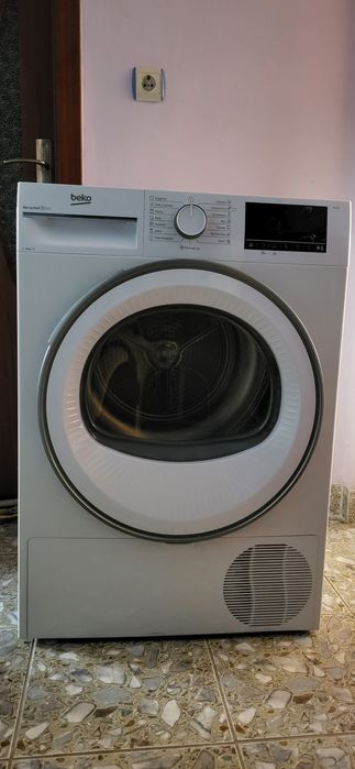 Uscator de rufe beko model B3T69110 9 kg, 15 programe, Clasa B
