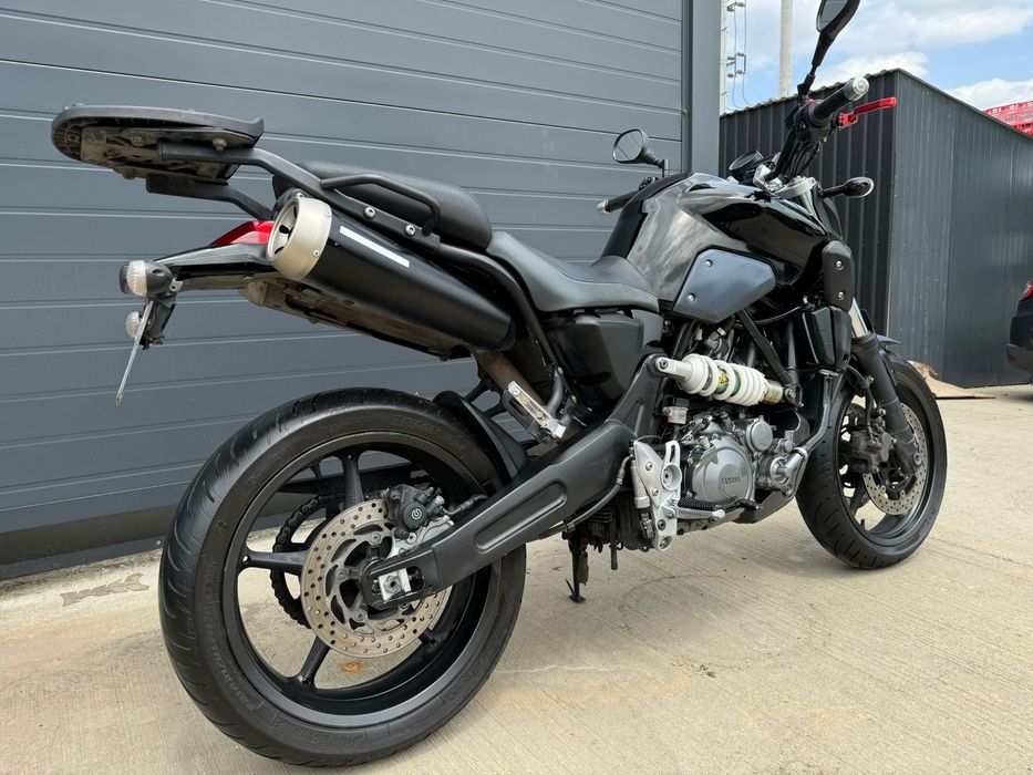 Funmoto Yamaha mt 03 permis A2