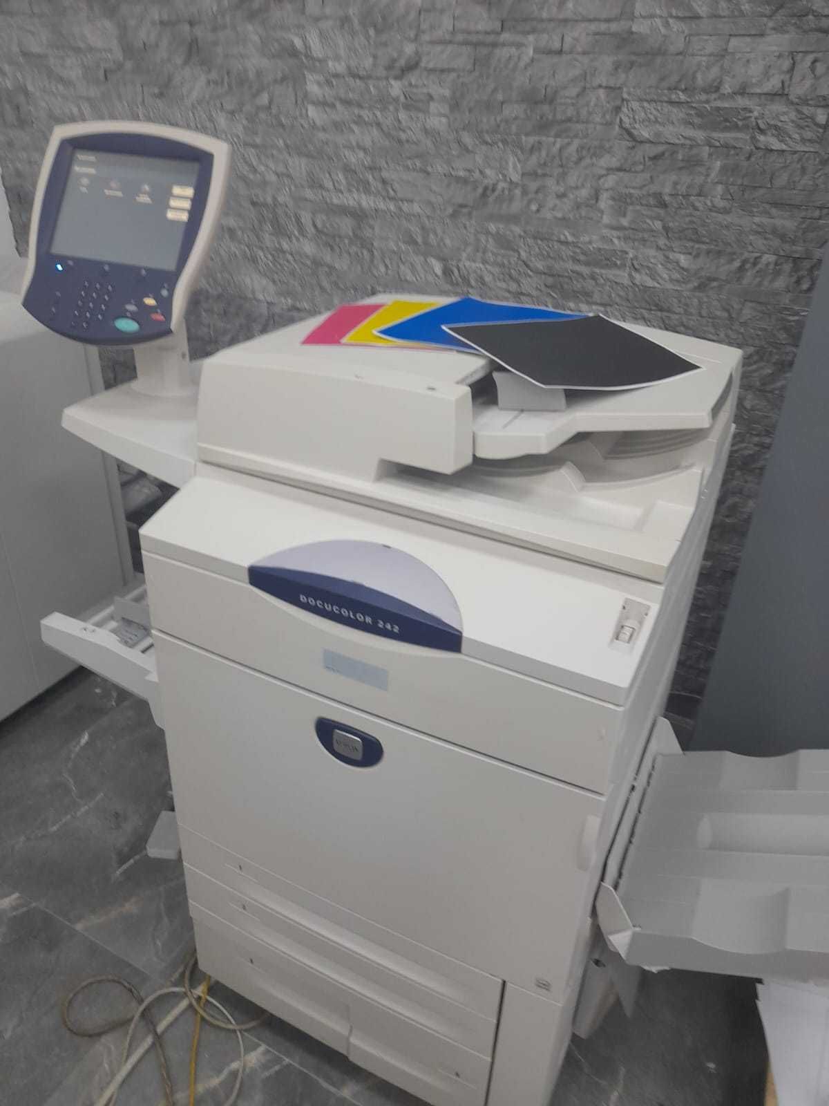 Продам  Xerox DC 242